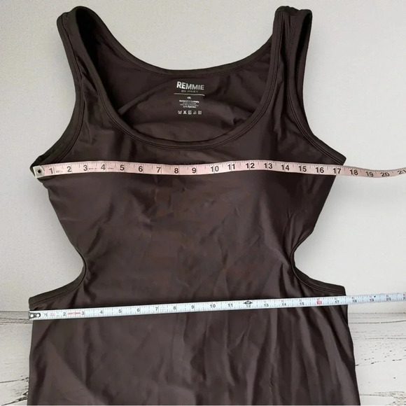 NEW REMMIE BY RILEY Coffee Reversible Romper ONE PIECE SWIMSUIT Size 4XL - Picture 8 of 11